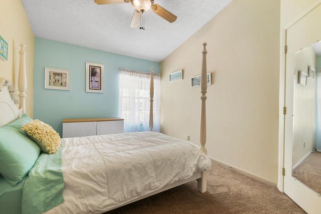 5266 Sapphire Valley, Boca Raton, FL 33486