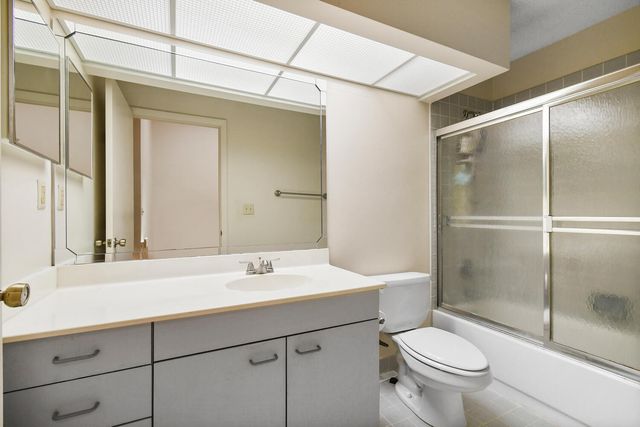 5266 Sapphire Valley, Boca Raton, FL 33486