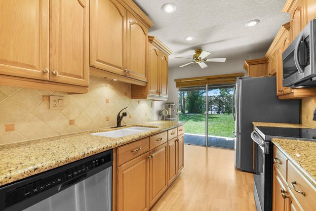 5266 Sapphire Valley, Boca Raton, FL 33486