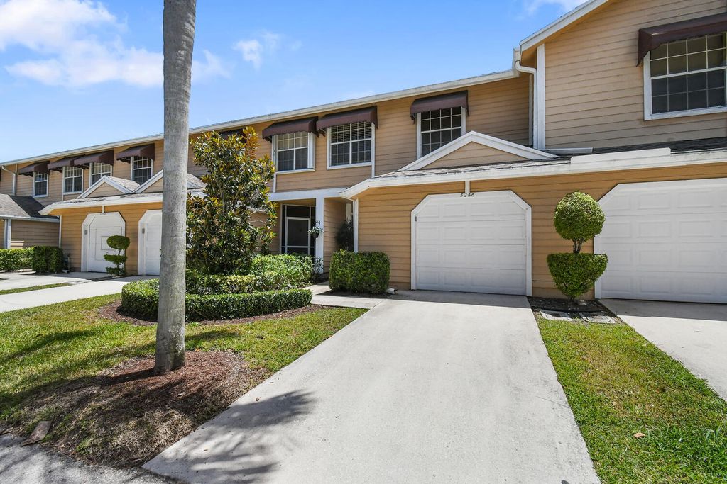 5266 Sapphire Valley, Boca Raton, FL 33486