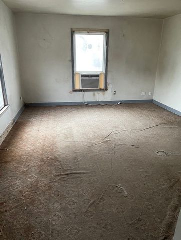 421 S Washington Street, Siloam Springs, AR 72761