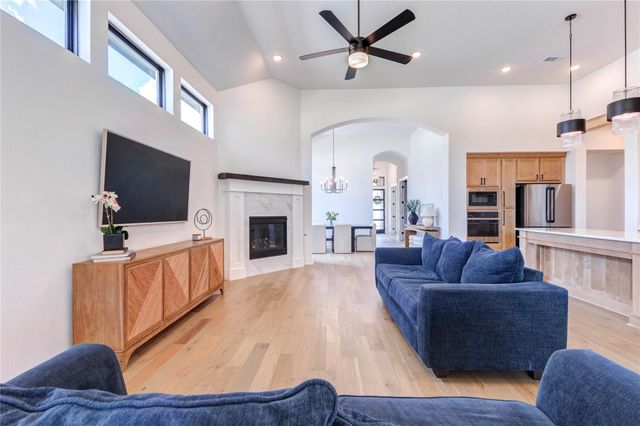 4510 Windmill Landing Lane, Fulshear, TX 77441