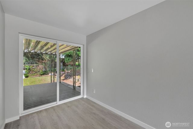 12833 9th Avenue SW, Burien, WA 98146