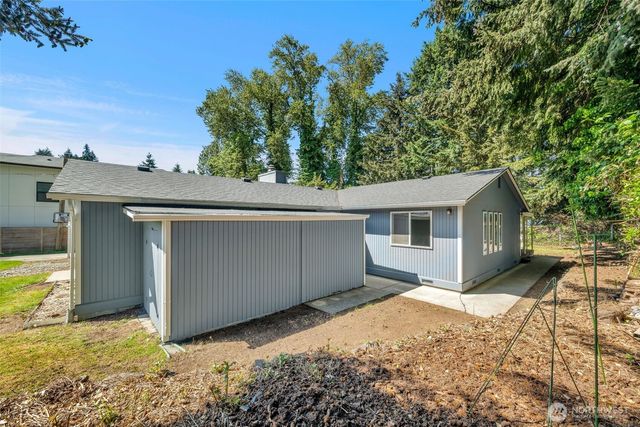 12833 9th Avenue SW, Burien, WA 98146