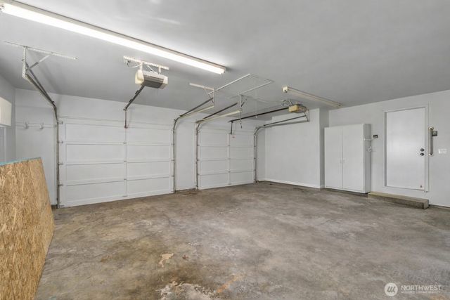 12833 9th Avenue SW, Burien, WA 98146