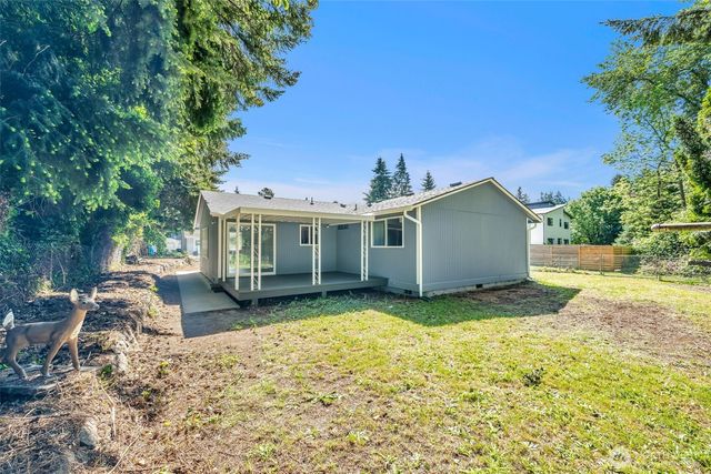 12833 9th Avenue SW, Burien, WA 98146