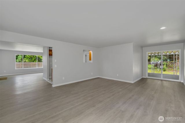 12833 9th Avenue SW, Burien, WA 98146