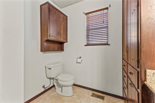 514 Oak Drive, Weatherford, OK 73096