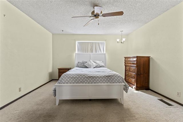 514 Oak Drive, Weatherford, OK 73096