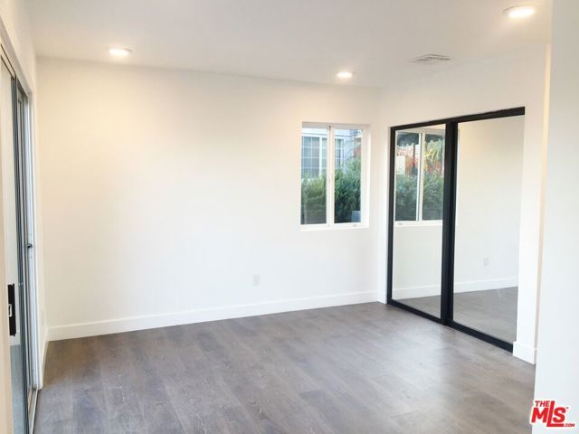 8538 W West Knoll Drive, West Hollywood, CA 90069
