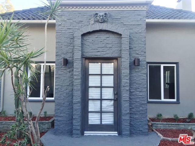 8538 W West Knoll Drive, West Hollywood, CA 90069
