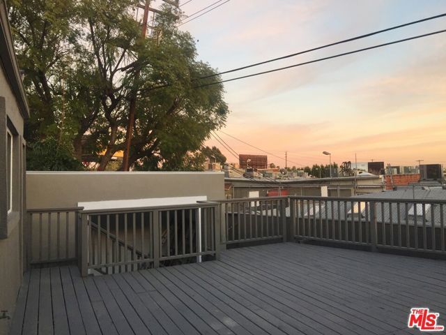 8538 W West Knoll Drive, West Hollywood, CA 90069