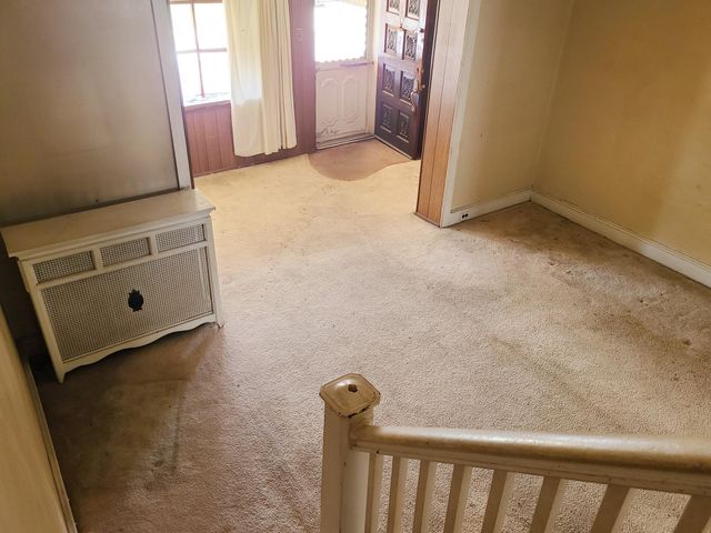 6445 DICKS AVE, Philadelphia, PA 19142