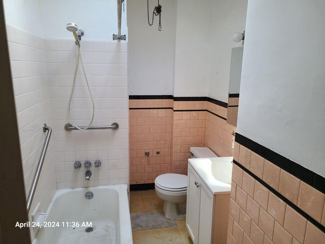 6445 DICKS AVE, Philadelphia, PA 19142