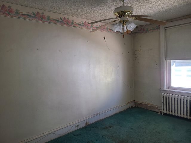 6445 DICKS AVE, Philadelphia, PA 19142