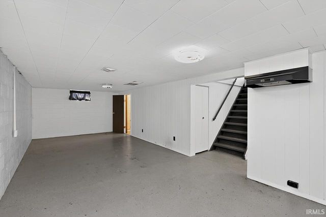 1205 West Avenue, Goshen, IN 46526