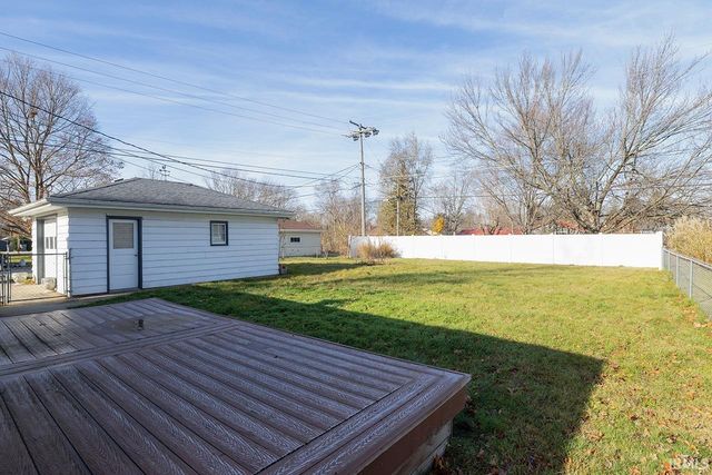 1205 West Avenue, Goshen, IN 46526