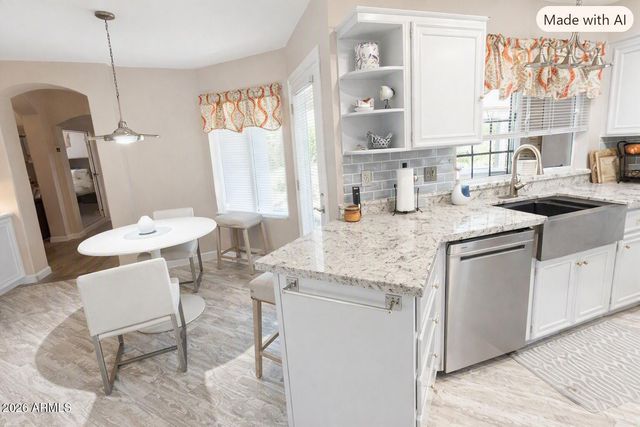 15018 W HURON Drive, Sun City West, AZ 85375