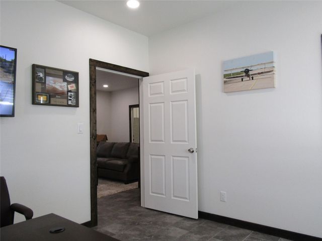 1324 N Main Street, Paris, TX 75460