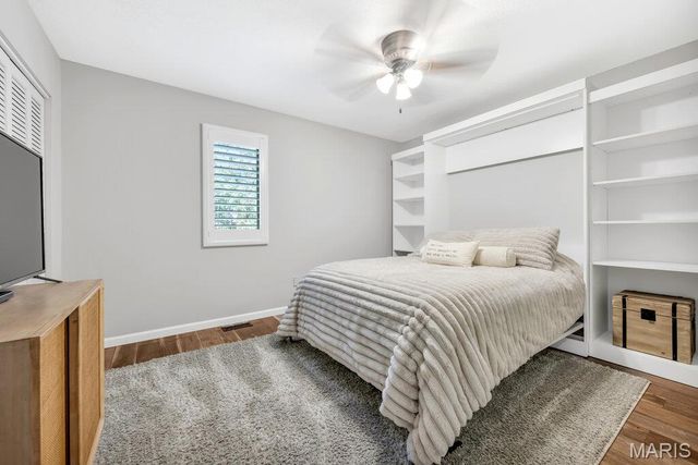 2 Bridal Oak Court, O'fallon, MO 63366