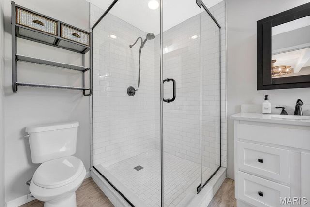 2 Bridal Oak Court, O'fallon, MO 63366