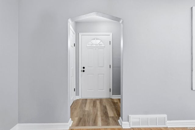 4924 Standish Drive, Fort Wayne, IN 46806