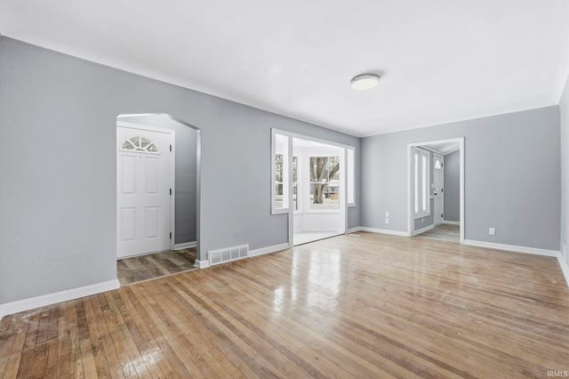 4924 Standish Drive, Fort Wayne, IN 46806