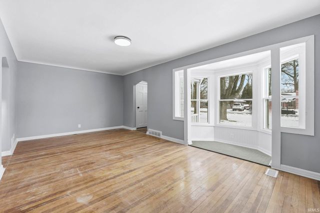 4924 Standish Drive, Fort Wayne, IN 46806