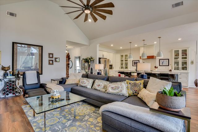 103 Furman Place Place, Mc Cormick, SC 29835