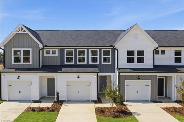 507 Prosecco Drive, Thomasville, NC 27360