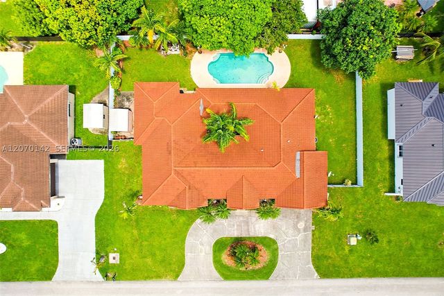 15735 SW 153rd Ave, Miami, FL 33187