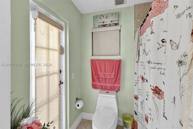 15735 SW 153rd Ave, Miami, FL 33187