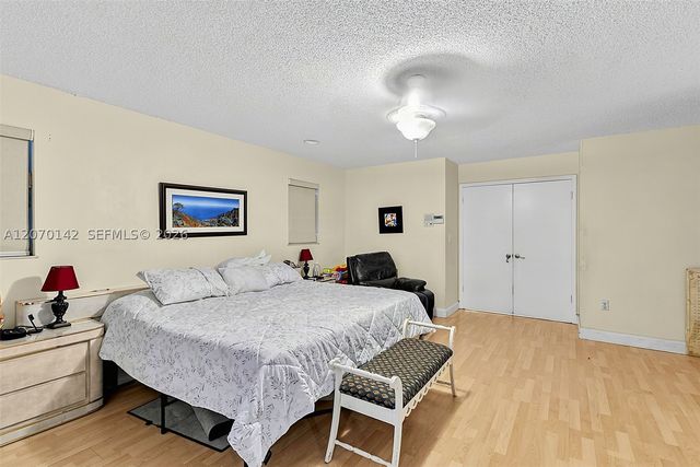 15735 SW 153rd Ave, Miami, FL 33187