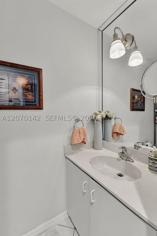 15735 SW 153rd Ave, Miami, FL 33187