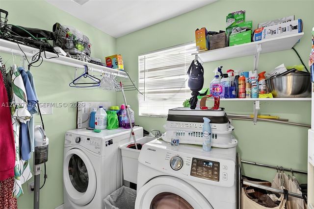 15735 SW 153rd Ave, Miami, FL 33187