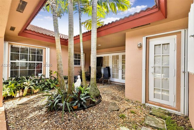 15735 SW 153rd Ave, Miami, FL 33187