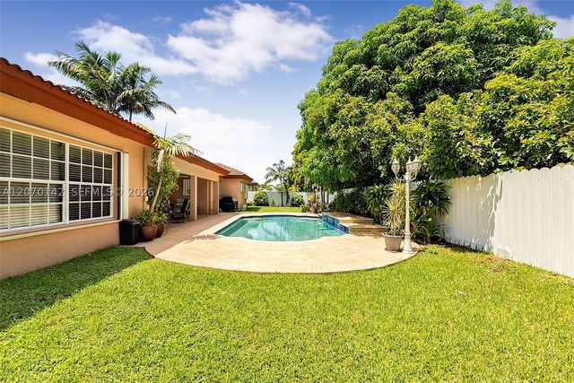 15735 SW 153rd Ave, Miami, FL 33187