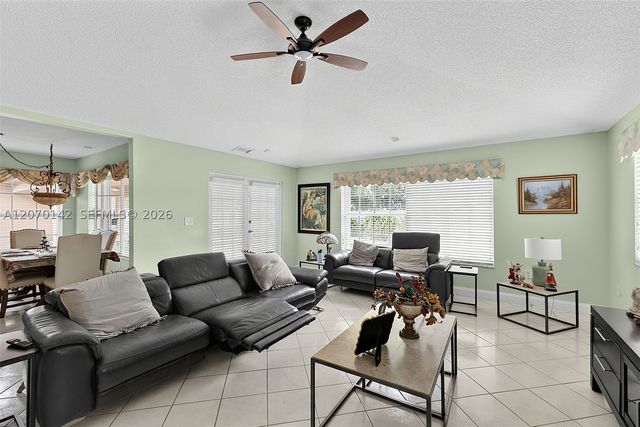 15735 SW 153rd Ave, Miami, FL 33187