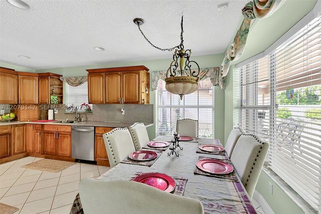 15735 SW 153rd Ave, Miami, FL 33187