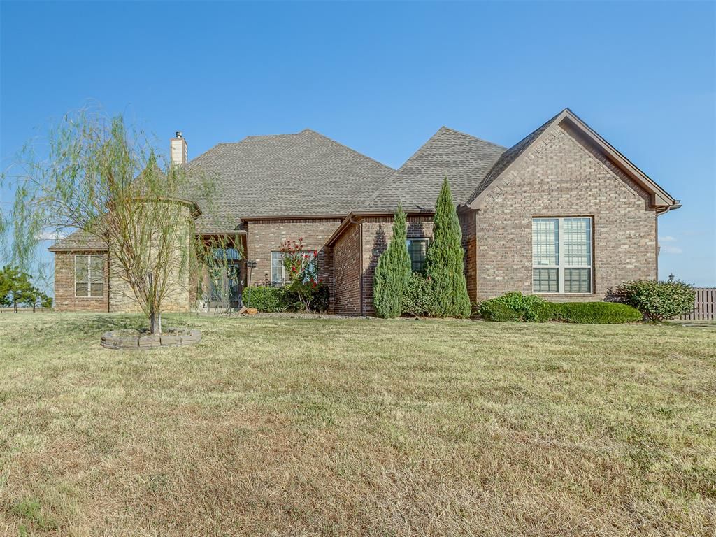 13630 S Kelly Avenue, Edmond, OK 73025