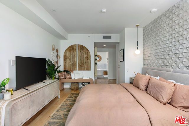 13600 MARINA POINTE Drive 812, Marina Del Rey, CA 90292