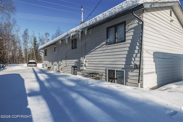 430 Schodde Street, Anchorage, AK 99508