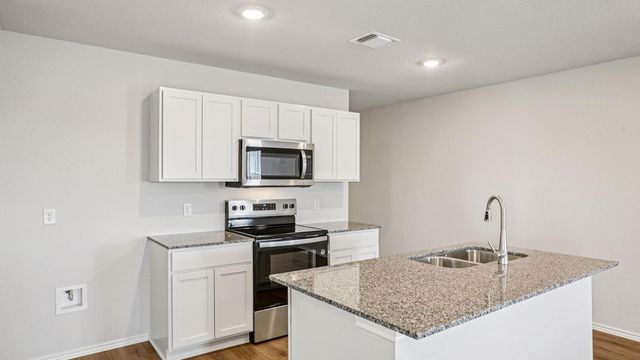 148 Wyatt WAY, Jarrell, TX 76537