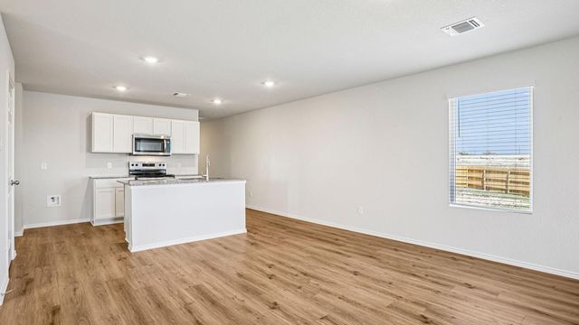 148 Wyatt WAY, Jarrell, TX 76537
