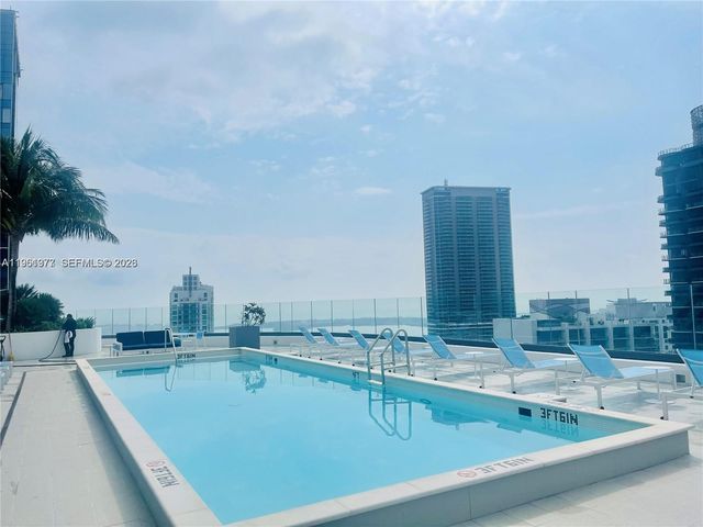 45 SW 9th St 2003, Miami, FL 33130