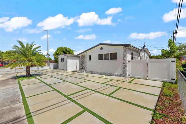 8631 SW 16th Ter, Miami, FL 33155