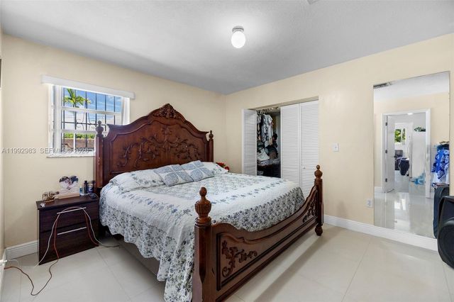 8631 SW 16th Ter, Miami, FL 33155