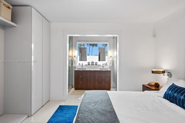 45 SW 19th Rd, Miami, FL 33129