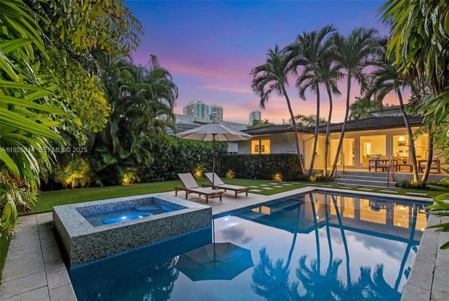 45 SW 19th Rd, Miami, FL 33129