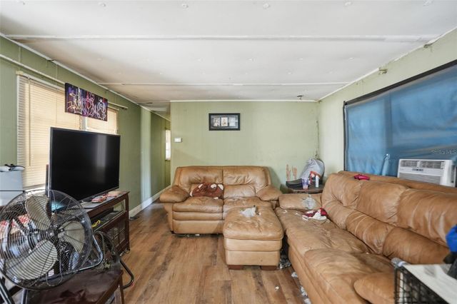 9239 OTTAWA STREET, New Port Richey, FL 34654